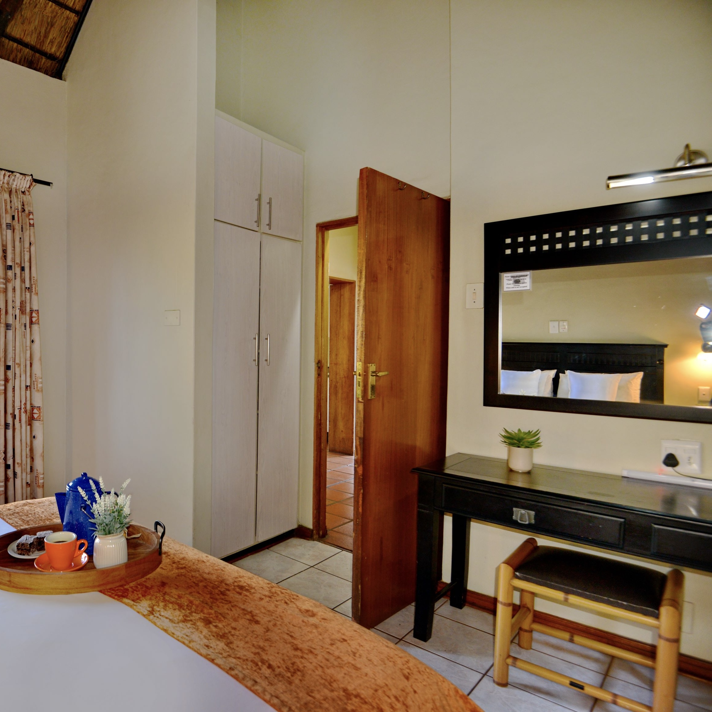 Unit 207 Large - One Bedroom Chalet (9)