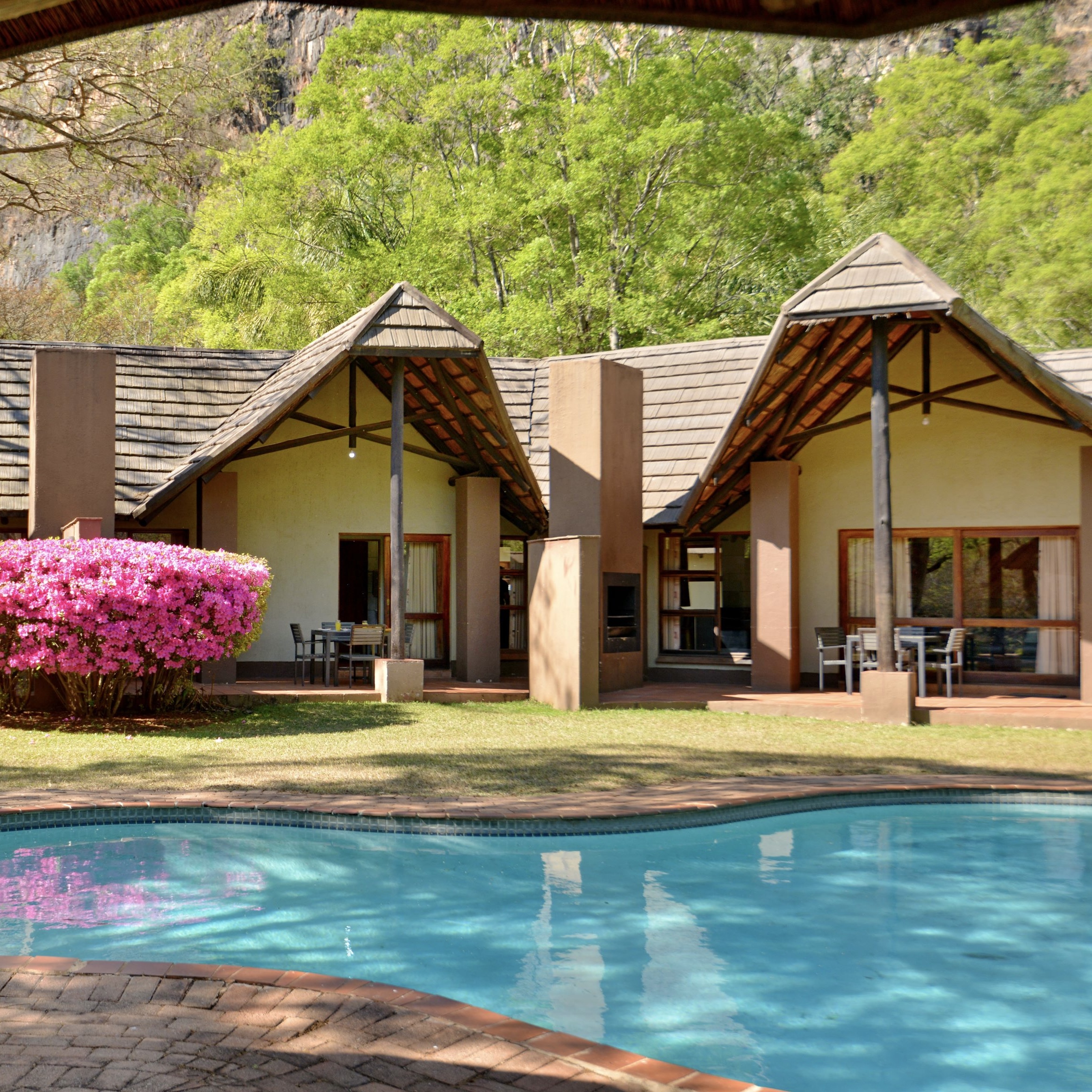 Unit 208 Small - One Bedroom Chalet (2)
